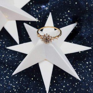 5⭐️ FAV BESTSELLER Sophia Snowflake cz ring